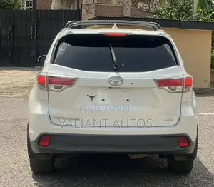 Toyota Highlander 2015 White