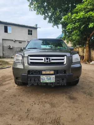 Honda Pilot 2006 Beige