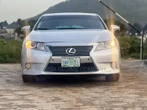 Lexus ES 350 FWD 2013 Silver