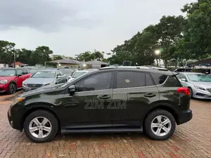 Toyota RAV4 2014 Green