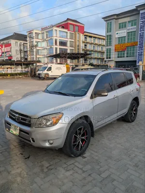 Toyota RAV4 2008 Silver