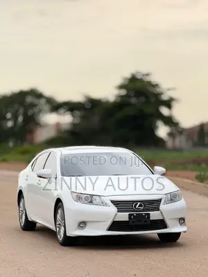 Lexus ES 2016 White