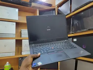 Laptop Lenovo ThinkPad T14 G2 16GB Intel Core i7 SSD 256GB