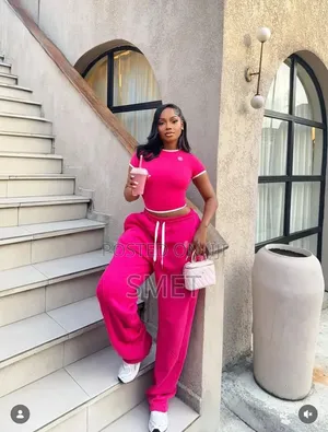Women's Premium 2-Piece Wide-Leg Joggers Crop Top Set