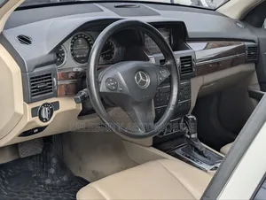 Mercedes-Benz GLK-Class 2010 White