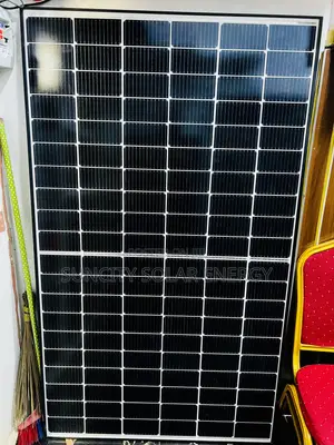 High Efficiency 500w Canadian Solar Panels 120cell/33v/12Amps