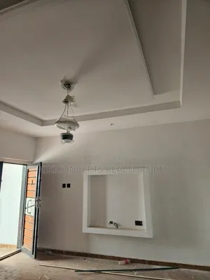 2bdrm Duplex in Adebayo Alao-Akala for rent