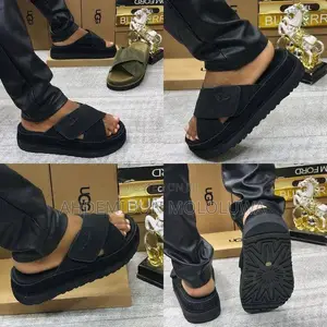 UGG Luxury Pam
