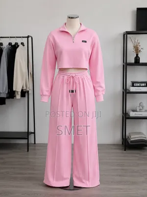Women's Premium Cropped Sweatshirt Wide-Leg Joggers Set