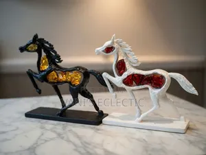 Decorative Figures/Centerpieces