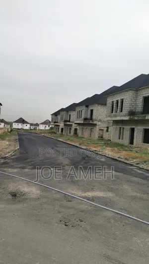 5bdrm Duplex in Fair Holmes, Kubwa for sale