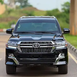 Toyota Land Cruiser 5.7 V8 VXR 2019 Black