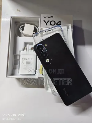 Vivo Y04 64 GB
