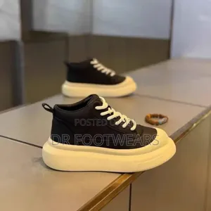 Fashion High-Top Casual Sneakers