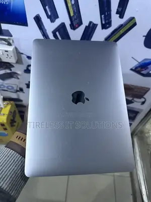 Laptop Apple MacBook Pro 2020 M1 8GB Apple M1 SSD 256GB