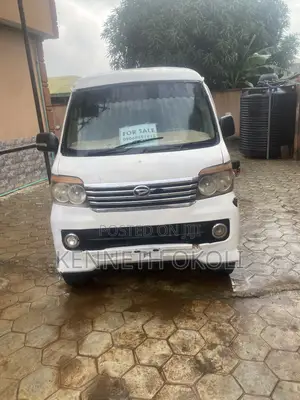 Daihatsu Hijet 2008 White