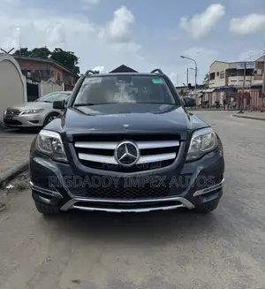 Mercedes-Benz GLK-Class 350 2014 Gray