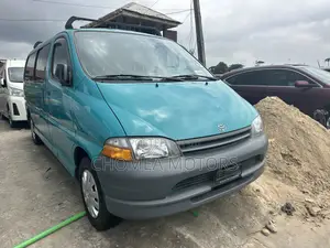 Toyota HiAce 2008 Blue