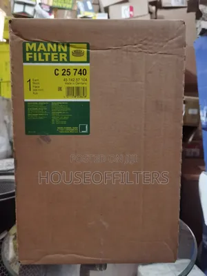 MANN-FILTER C 25 740 Original Engine Air Filter – Brand New