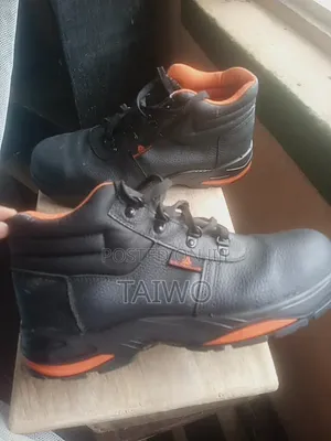 Steel-Toe Work Boot Safety Trainers