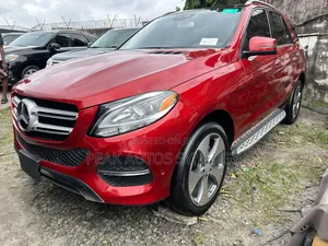Mercedes-Benz GLE-Class 2016 Red