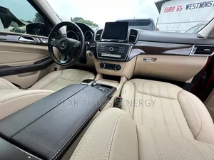 Mercedes-Benz GLE-Class 2016 Red