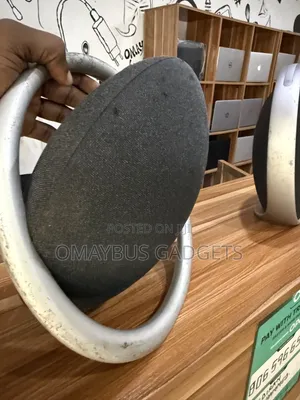 Onyx Studio 8