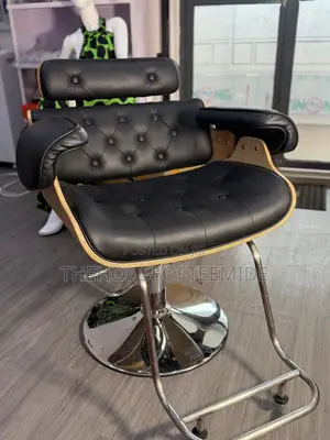 360 Vintage Salon Chair New Design