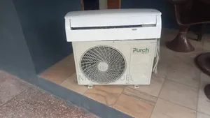 1.5hp Inverter AC, Good as Brand New