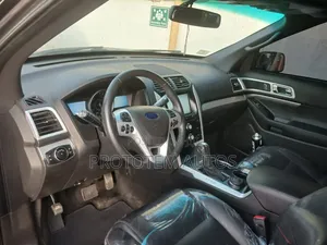 Ford Explorer 2015 Gray