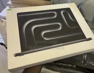 New Laptop Apple MacBook Pro 2024 M4 16GB Apple M4 SSD 512GB