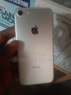 Apple iPhone 7 128 GB Gray