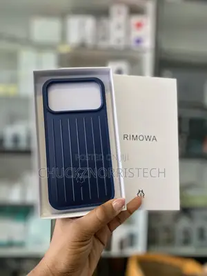 Rimowa Case 17 Pro Max Deep Blue