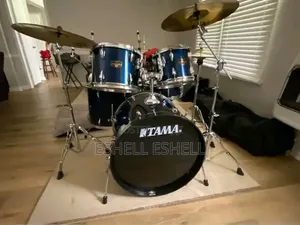 Tama Imperial Star 5pc Drum Set