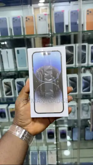 New Apple iPhone 14 Pro Max 128 GB Silver