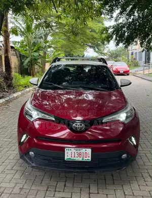 Toyota C-HR 2018 Red