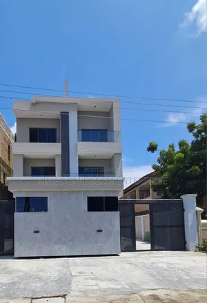 5bdrm House in Lekki Phase 1 Lagos for sale