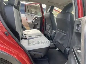 Toyota RAV4 2016 Red