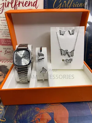 Casio Female Set
(Girlfriend Day Gift Idea)