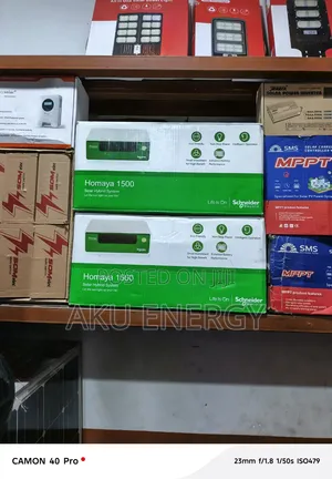 Schneider Electric Homaya 1500 1.5kVA 24V Solar Hybrid Inverter