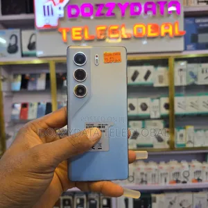Tecno Camon 40 Pro 4G 256 GB Blue