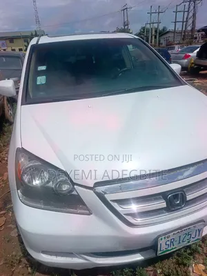 Honda Odyssey 2008 White