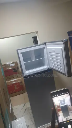 Brand New Hisense Low Noise Standing Fridge REF306DR