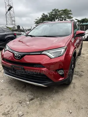 Toyota RAV4 LE AWD (2.5L 4cyl 6A) 2017 Red