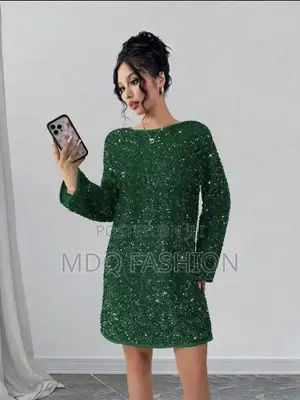 Stunning Women's Green Evening Gown –