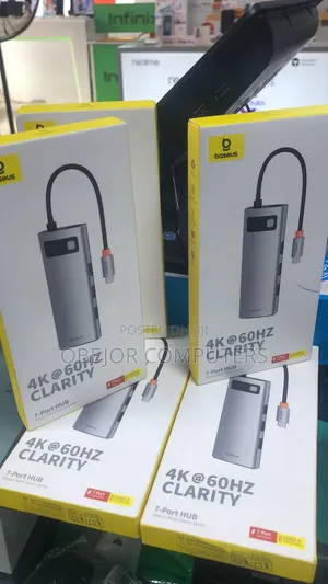 BASEUS 7 IN 1 at 60HZ CLARITY 7-Port HUB Metal Gleam Series