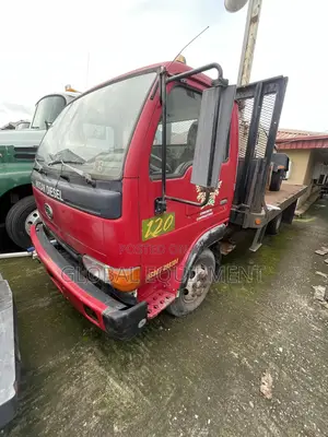 Nissan Flatbed Mini Truck