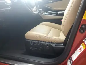 Lexus IS 350 AWD 2014 Red