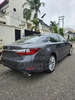 Lexus ES 2017 Black