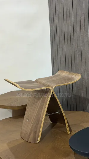 Minimalist Luxury Wooden Center Table/Side Stool